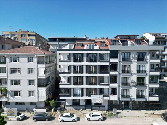 Avcılar Denizköşklerde Deniz Manzaralı 2+1 Satılık Daire