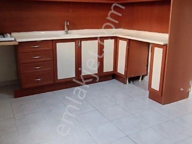 Avcılar Firuzköy'de Geniş & Ferah 2+1 Bahçe Katı Kiralık Daire