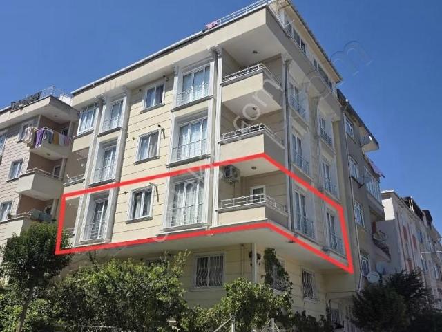 Avcılar Gümüşpala Mahallesinde, Yeni Binada,katta Tek Daire 3+1