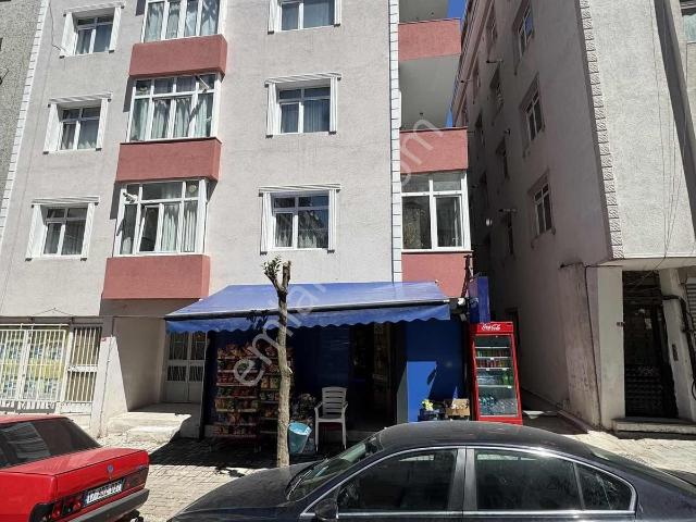 Avcılar Gümüşpalanın En Merkezi Konumunda Geniş 2+1katmülkiyetli