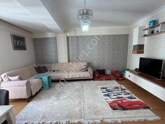 Avcılar Gümüşpalada Yeni Binada 3+1 Kiralık Daire