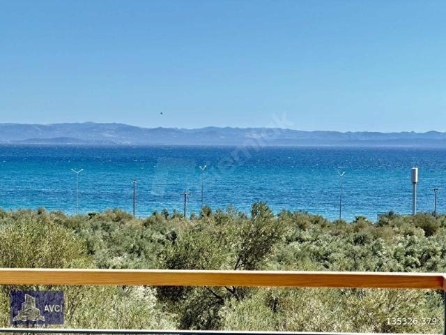AVCI'DAN NARLI DENİZE 250MT RÜYA GİBİ DENİZ MANZARALI 4+1 VİLLA