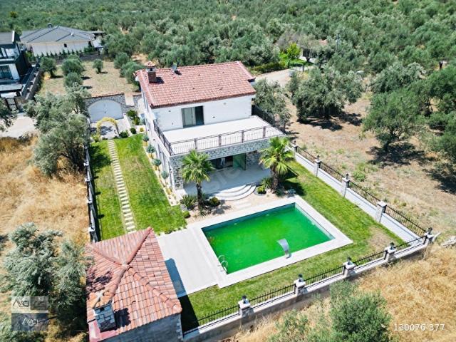 AVCI'dan ALTINOLUK 650m2 ARSA DOĞA İÇİNDE MÜSTAKİL HAVUZLU VİLLA