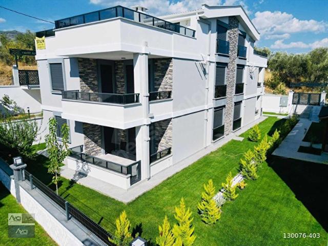 AVCIDAN ALTINOLUK NARLI MANZARALI GENİŞ ODA 4+1 VİLLA