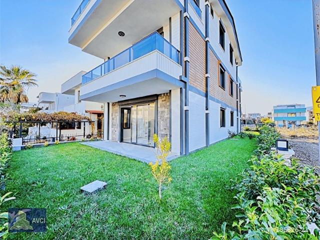 AVCI'DAN DENİZE 300MT SIFIR TERASLI FUL ISLAK ZEMİNLİ VİLLA