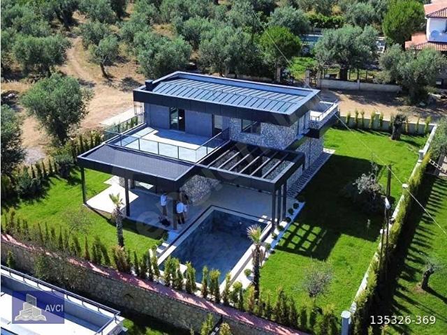 AVCI'DAN 600800M2 ARSALI DENİZ MANZ.MÜSTAKİL HAVUZLU ÖZEL VİLLA