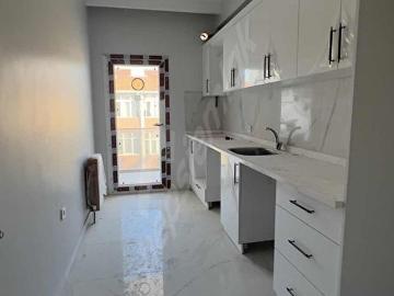 YATIRIMLIK KİRACILI AVCILAR AMBARLI SATILIK 2+1 KÖŞEM APT
