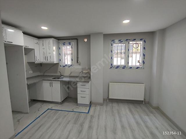 AVCILAR CİHANGİRDE MERKEZE YAKIN SIFIR BAHÇE KATI DAİRE