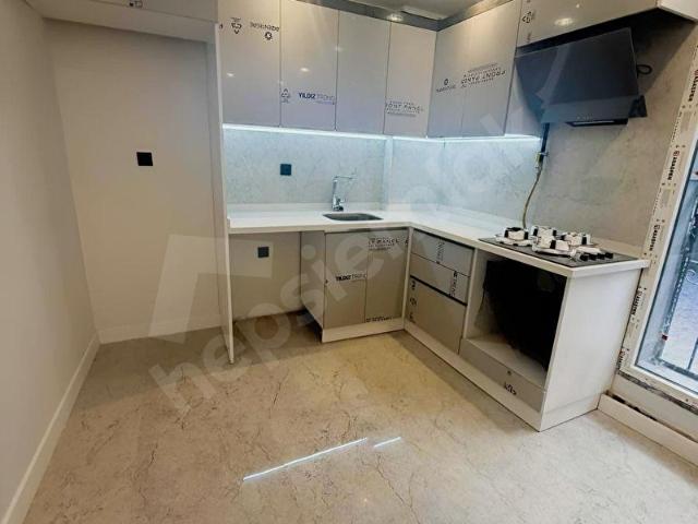 AVCILAR CİHANGİRDE SIFIR 1+1 45M2 MÜSTAKİL BAHCELİ ACİL SATILIK