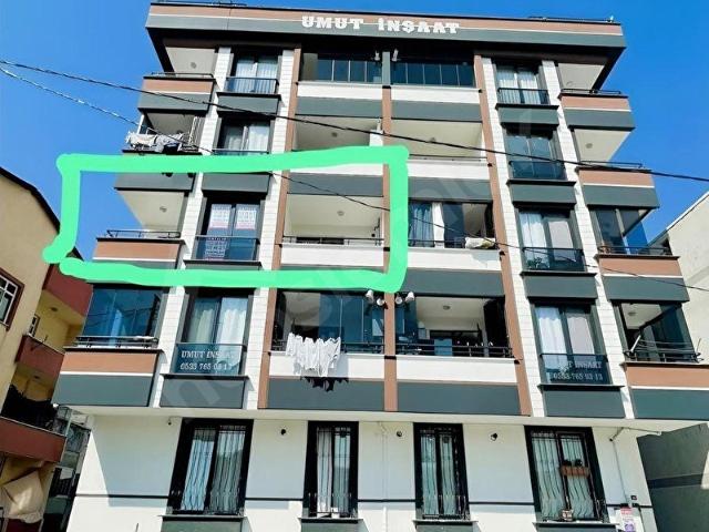 AVCILAR TAHTAKALE MAHALLESİNDE SATILIK İSKANLI 3+1 DAİRE 120 M2