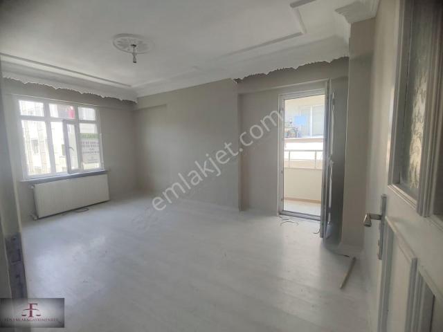 Avclar Mustafa Kemalpaşa Mah Kiralık 2+1 Daire
