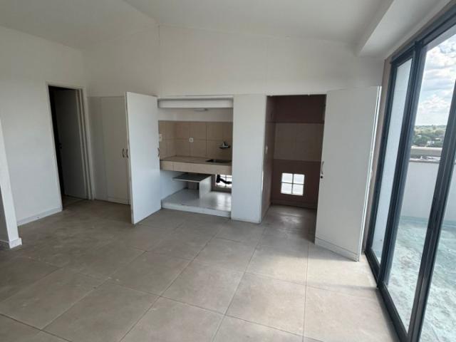 Avda. Moreno 295 piso 7º