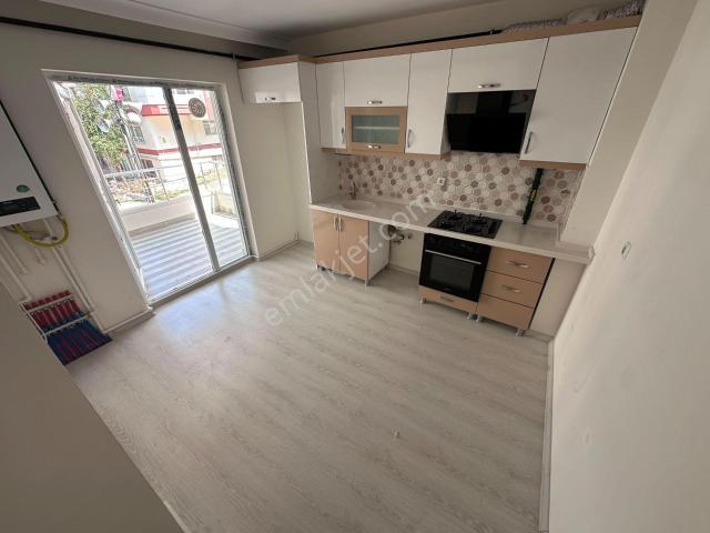 Çavdemden Yeni Binada Ön Cephe Orta Kat Kiralık 3+1 Daire