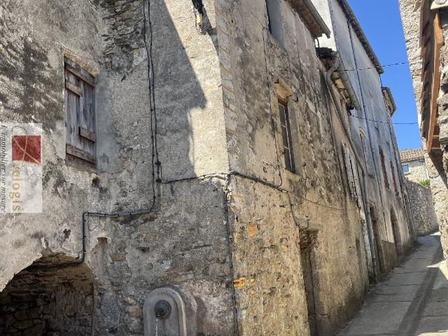 Avec Terrasse ! 75m² Le Vigan