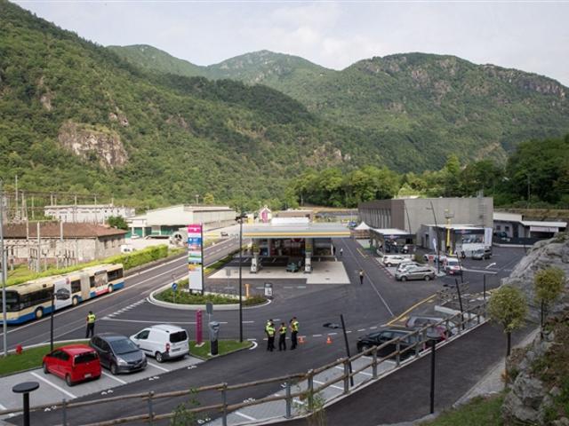 AVEGNO, Wir vermieten ein Industrielager im Centro Punto Valle