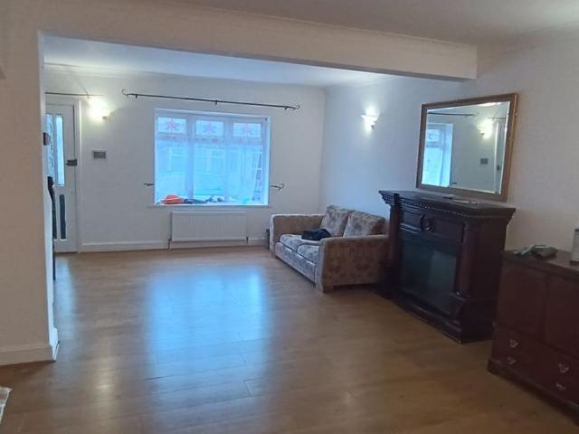 Aveley Road, Romford RM1, 3 bed terraced house to rent, £2,300 pcm | PrimeLocation
