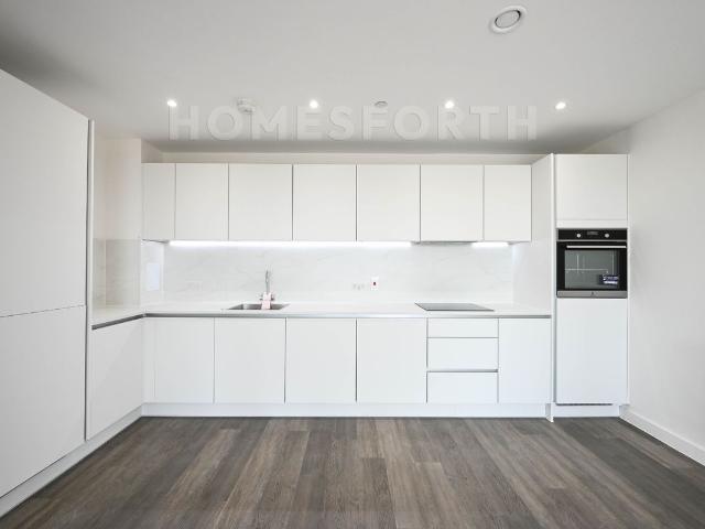Aven Apartments, Perryfield Way, Hendon NW9, 3 bed flat to rent, £3,100 pcm | PrimeLocation