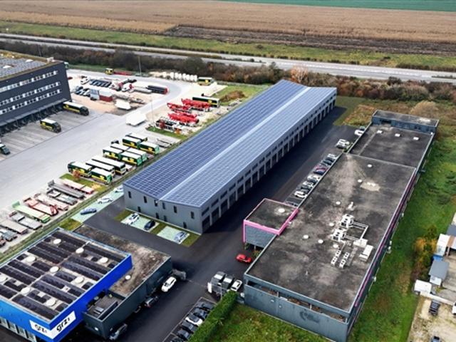 Avenches, zu vermieten, grosses Industrie Areal + Sektionaltore