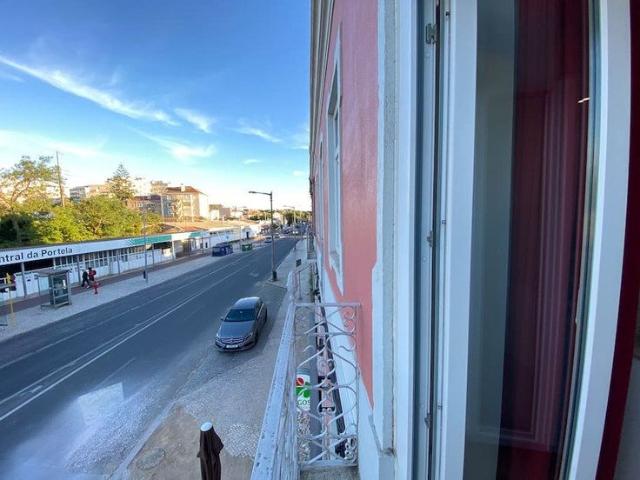 Avenida Manuel Maria Portela 79
