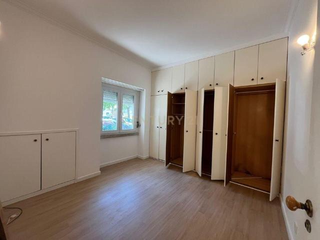 Avenida de Madrid 29, Porteira, Areeiro, Lisbon 1000 194