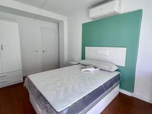 Avenida de Baviera, Madrid, Community of Madrid 28028