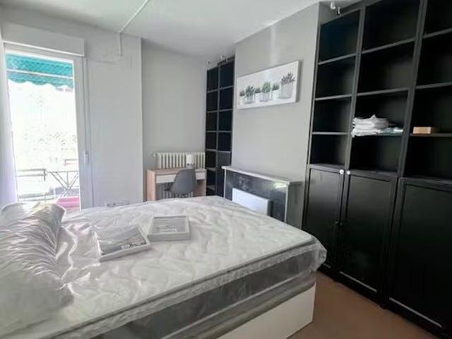 Avenida de Baviera, Madrid, Community of Madrid 28028