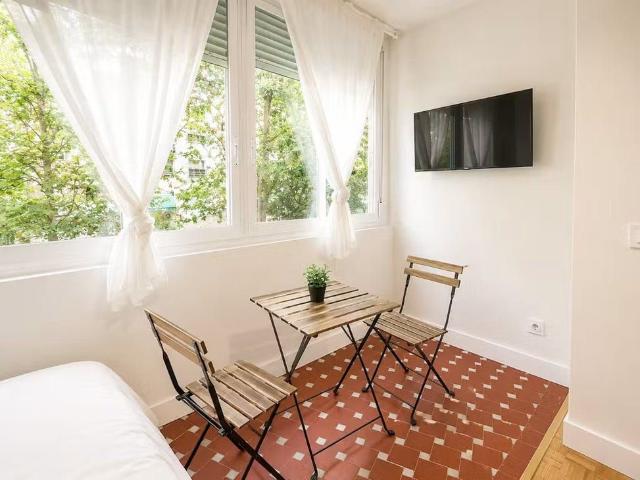 Avenida de Bruselas, Madrid, Community of Madrid 28028