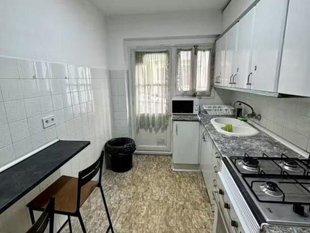 Avenida de Gaspar Aguilar, Valencia, Valencian Community 46017
