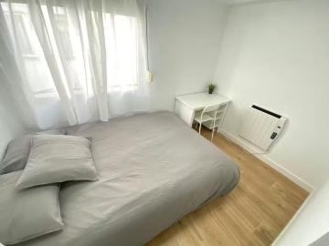 Avenida de la Albufera, Madrid, Community of Madrid 28038