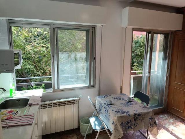 Avenida de las Palomeras, Madrid, Community of Madrid 28018