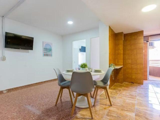 Avenida de San Antonio, Mislata, Valencian Community 46920
