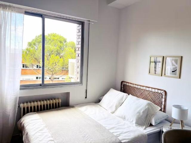 Avenida de Valladolid, Madrid, Community of Madrid 28008