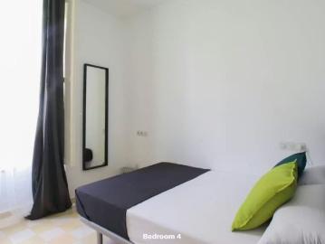 Avenida del Reino de Valencia, Valencia, Valencian Community 46005