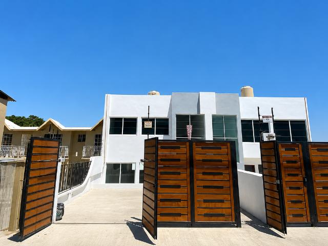 Avenida Ermita | Casa en Renta