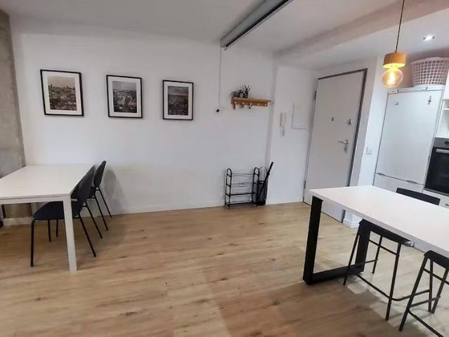 Avenida Sánchez Pizjuan, Sevilla, Andalusia 41009