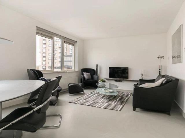 Avenue Carré 43