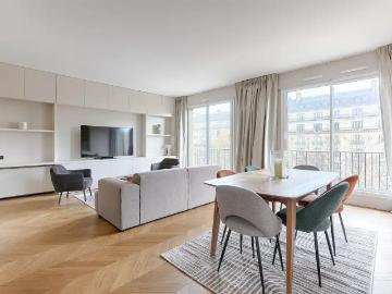 Avenue Georges Mandel 42 bis