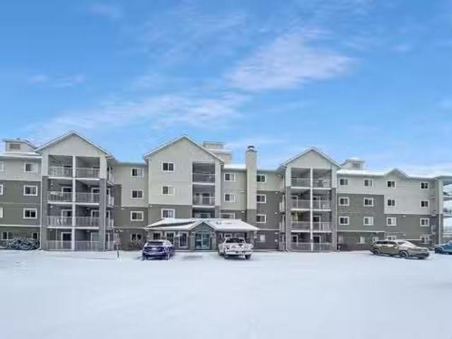 Avenue, Grande Prairie, AB, T8V 0P3 house for lease Listin.