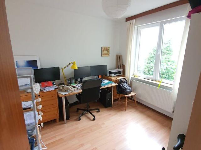 AVENUE DE MAI BEL APPARTEMENT 2 CHAMBRES +/ 90M2