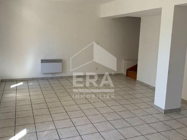 AVENUE DES PYRENEES MAISON T 03 DUPLEX