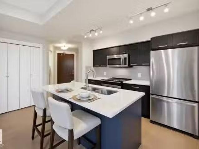Avenue, Edmonton, AB, T5J 0E9 condo for sale Listing ID E4.