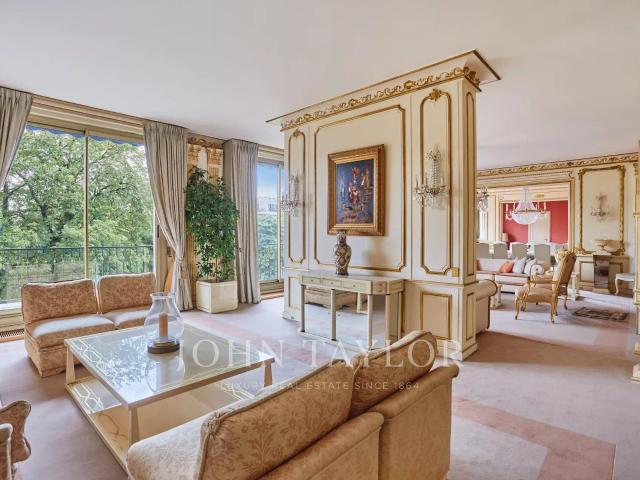 Avenue Foch Superbe appartement 340m² Paris 16ème