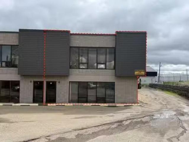 Avenue, Innisfail, AB, T4G 1P5 commercial for lease Listin.