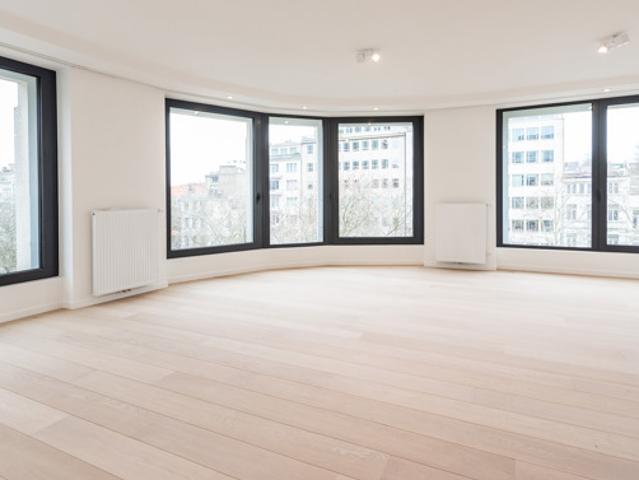 Avenue louise 6.2 | Castell Management