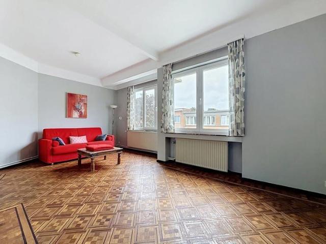 Avenue le Marinel Semi Furnished 1 bedroom apartment