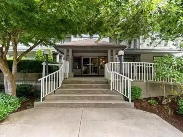Avenue, Maple Ridge, BC, V2X 1E2 Single Family Property For.