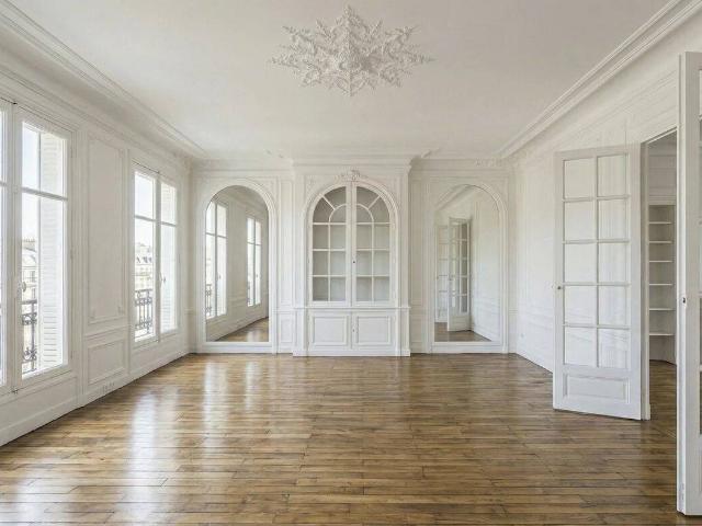 Avenue Marceau – 190 m² – Volumes Exceptionnels