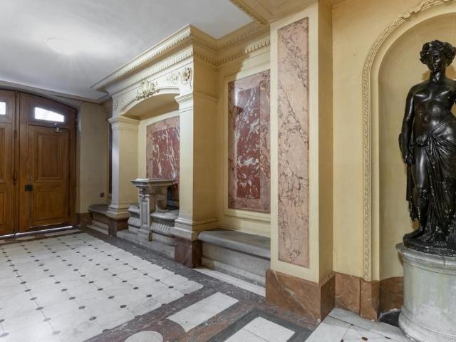 Avenue Marceau – Paris 8th | Golden Triangle, Paris Amsterdam Apartments for Rent