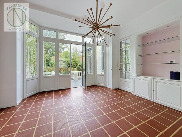 AVENUE SAINT MAUR — MAISON 1900 D’EXCEPTION