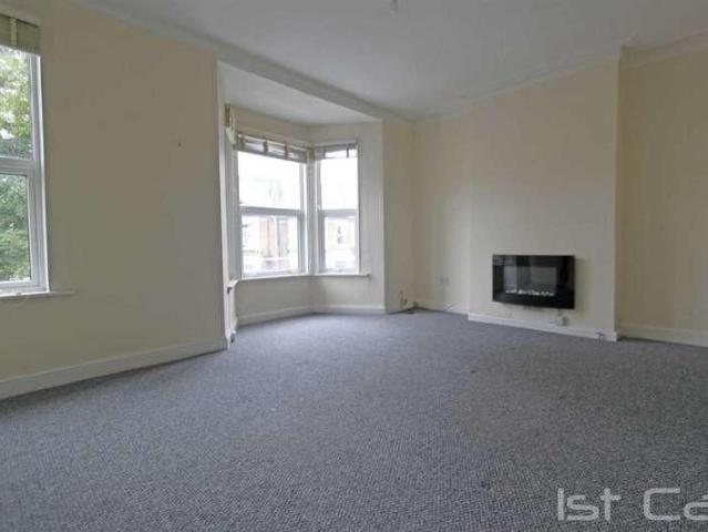 Avenue Road, Westcliff On Sea, SS0